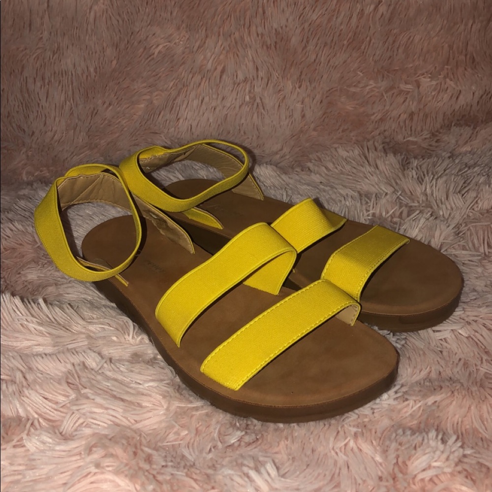 NWOT yellow sandals